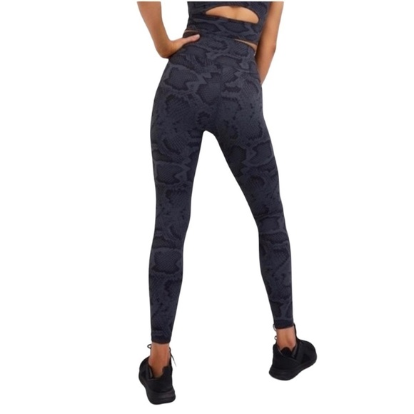 All Fenix - Python Blue Snake Snakeskin Print High Rise Active Leggings Sz M - Picture 2 of 7
